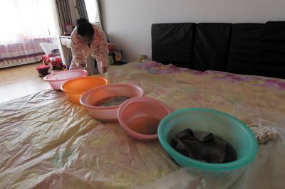 邓州楼上漏水，住户失联，小区没物管，业主维权难！律师来支招……